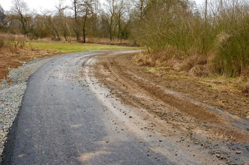Nová komunikace z Ohnišťovic do Meclova.